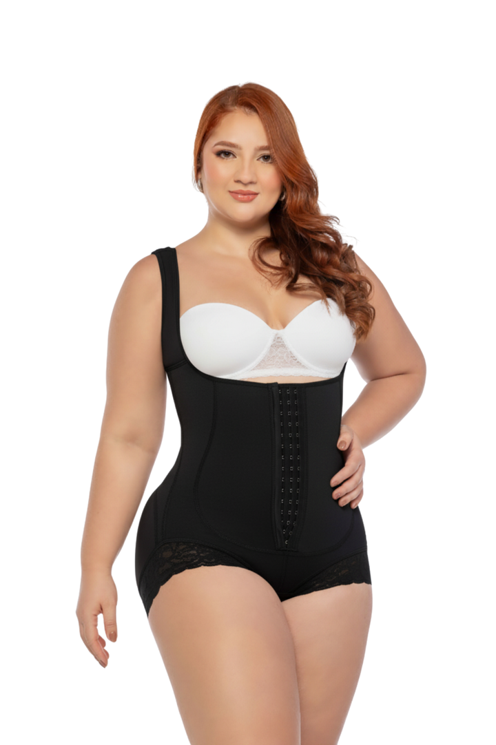 Short Shaping Body with Straps