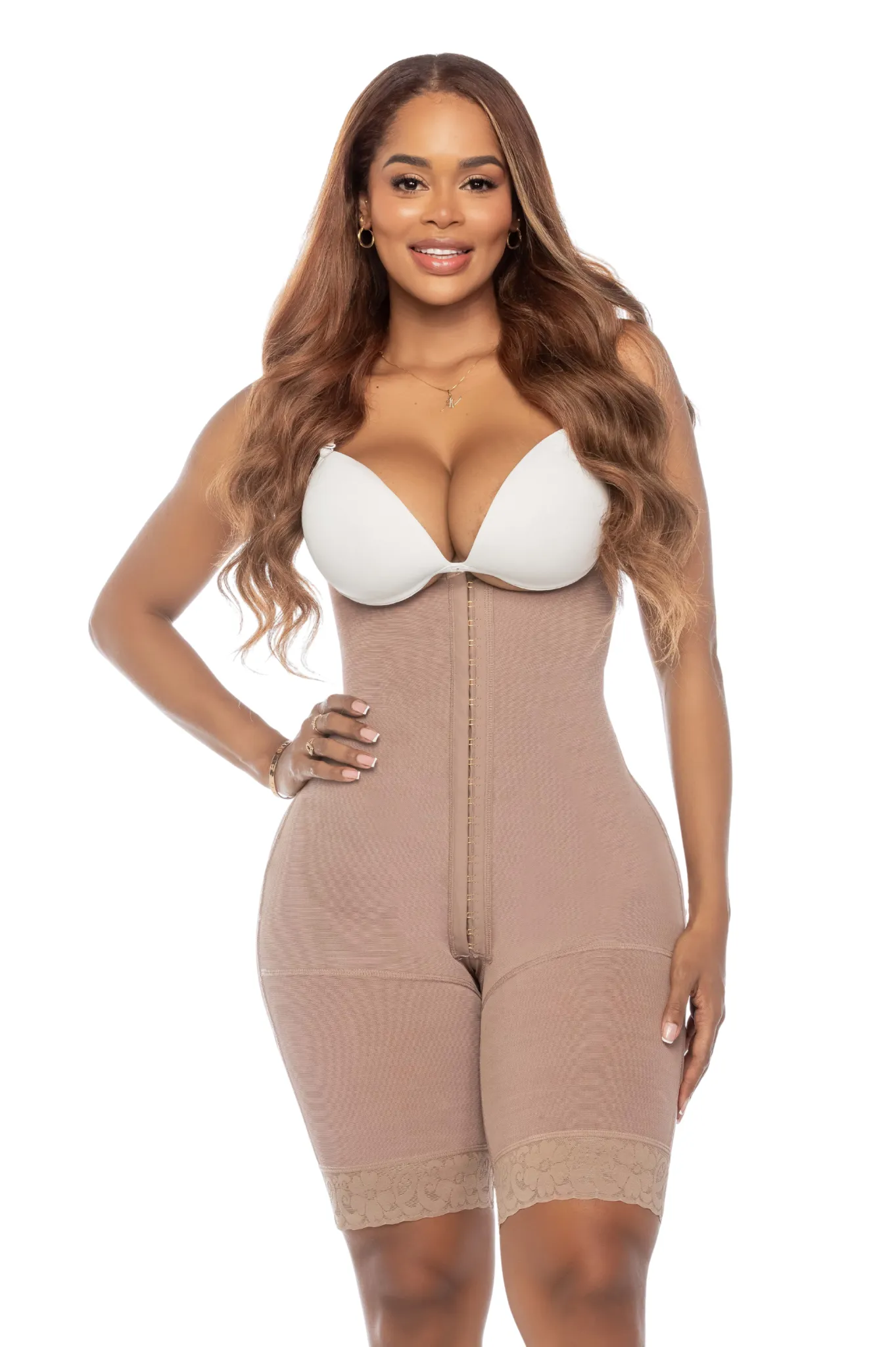 212 Short Shapewear with Straps – Full Support - Image 1