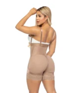 Short Strapless Girdle with Medium Compression - Image 4
