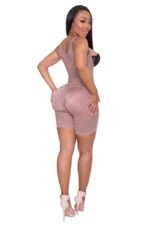 Hourglass Girdle with Adjustable Straps - Image 9